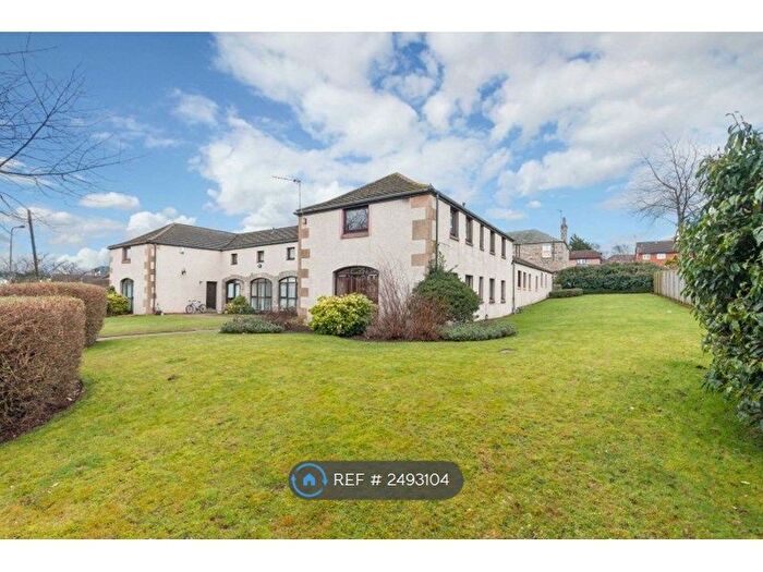 2 Bedroom Flat To Rent In Upper Craigour, Edinburgh, EH17