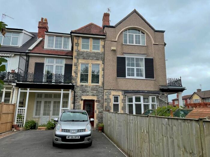 2 Bedroom Flat To Rent In Uphill Road North, Weston-Super-Mare, North Somerset, BS23