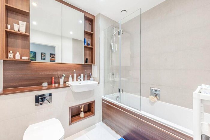 1 Bedroom Flat For Sale In College Road, Harrow, HA1