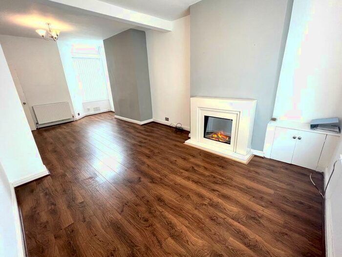 2 Bedroom Terraced House To Rent In Peacock Avenue, Salford, M6