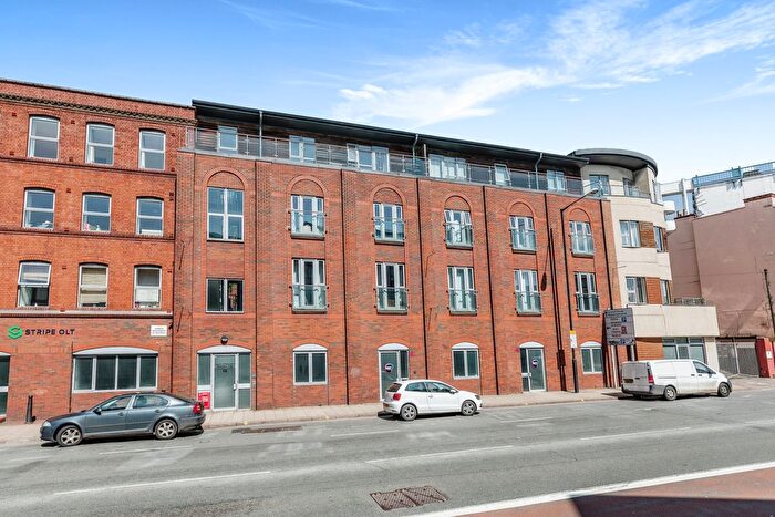 2 Bedroom Flat To Rent In Harbours Edge, Bristol, BS8