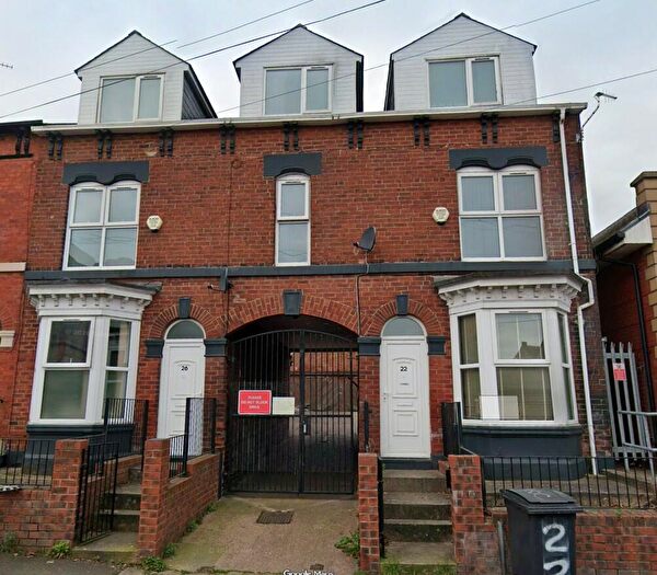 12 Bedroom Terraced House For Sale In South View Road, Sheffield, S7