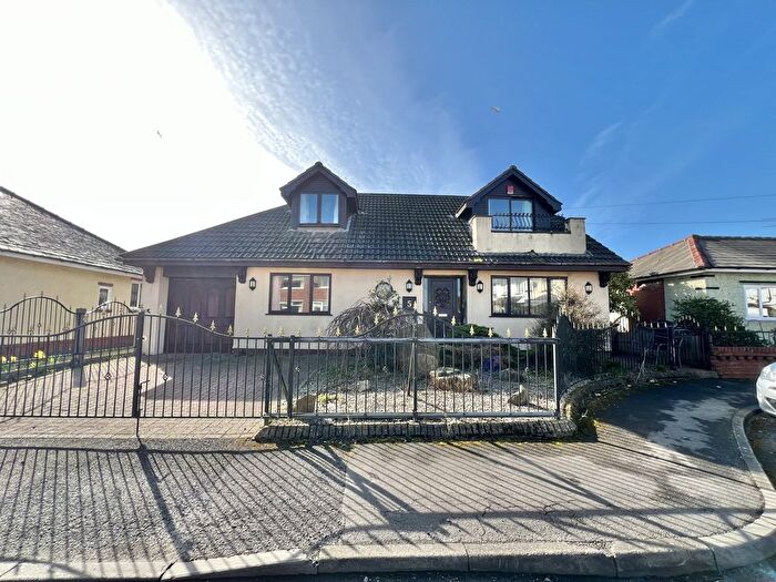 3 Bedroom Bungalow For Sale In Lyme Grove, Knott End-On-Sea, Knott End On Sea, FY6