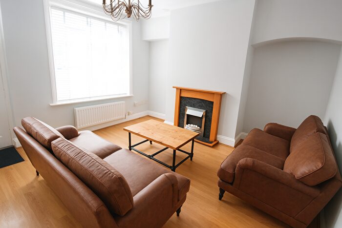 3 Bedroom Terraced House To Rent In Rose Avenue, Horsforth, Leeds, LS18