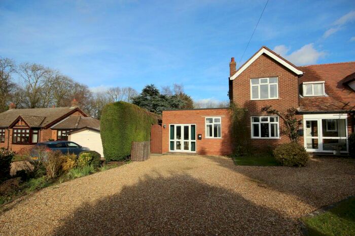 Studio To Rent In Hazlewood Lane, Ampthill, Bedfordshire, MK45