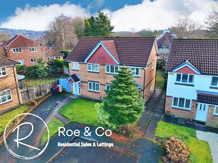 3 Bedroom Semi Detached House For Sale In Masbury Close, Sharples, Bolton, BL1