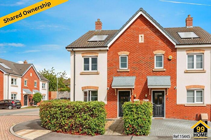 3 Bedroom Semi-Detached House For Sale In Walden Road, Latimer, Northants, NN15