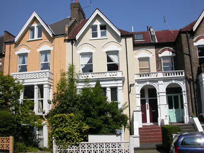 Studio For Sale In Endymion Road, London, N4
