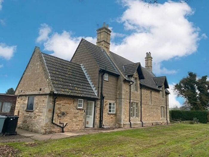 3 Bedroom Detached House To Rent In Normanton On Cliffe, Lincolnshire, NG32