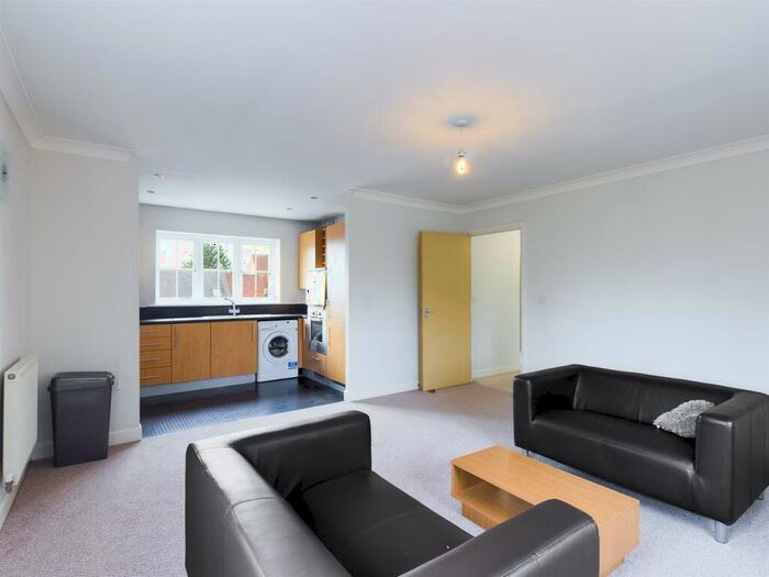 2 Bedroom Penthouse To Rent In Tarrett Drive, Colchester, CO1