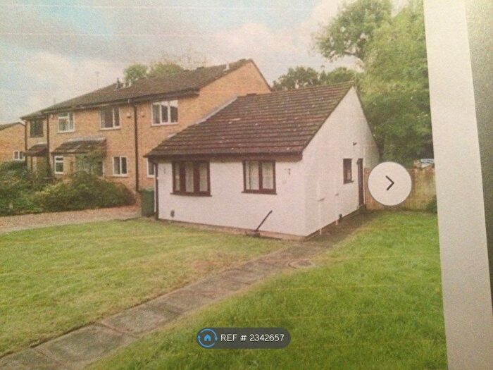 2 Bedroom Bungalow To Rent In Roundhill Way, Loughborough, LE11