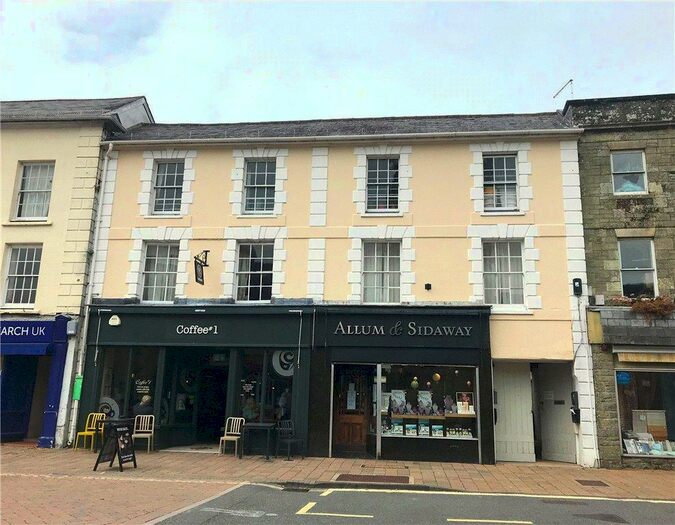 2 Bedroom Apartment To Rent In High Street, Shaftesbury, Dorset, SP7