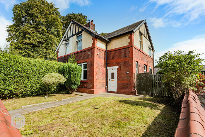 3 Bedroom Semi-Detached House For Sale In Bolton Road, Bury, Greater Manchester, BL8
