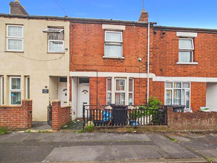 3 Bedroom Terraced House For Sale In Dynevor Street, Gloucester, GL1