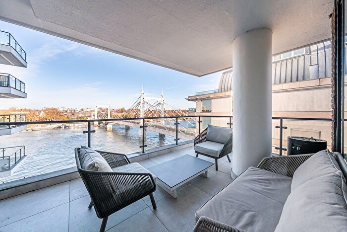 3 Bedroom Flat To Rent In Anhalt Road, London, SW11