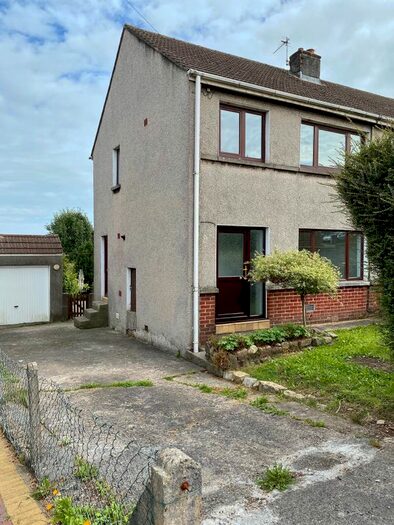 3 Bedroom Semi-Detached House To Rent In Kipling Gardens, Bridgend, CF31