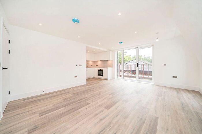 1 Bedroom Flat For Sale In Brockley Cross, London, SE4