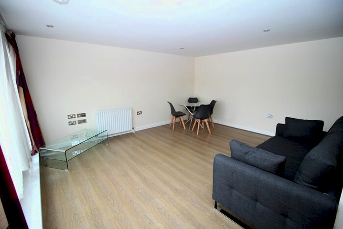 1 Bedroom Flat To Rent In Victoria Street, Sheffield, Uk, S3