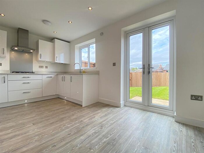 3 Bedroom Semi Detached House To Rent In Broomhill Avenue, Waverley, Rotherham, S60