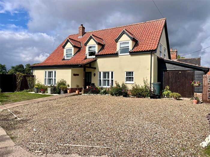 4 Bedroom Detached House For Sale In Mill Road, Occold, Eye, IP23