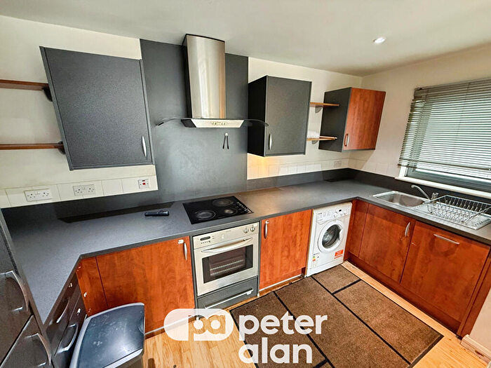 2 Bedroom Apartment To Rent In Landmark Place, CF10
