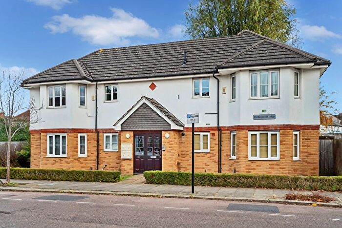 1 Bedroom Flat To Rent In Durham Road, Harrow, HA1