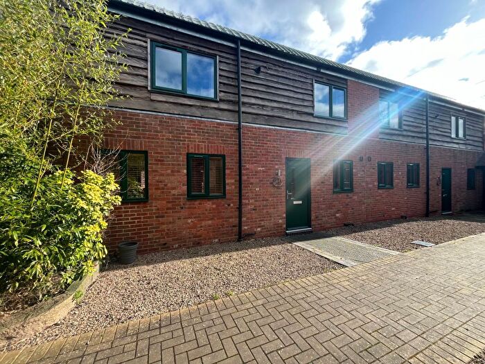 4 Bedroom Barn Conversion To Rent In Bills Lane, Shirley, Solihull, West Midlands, B90
