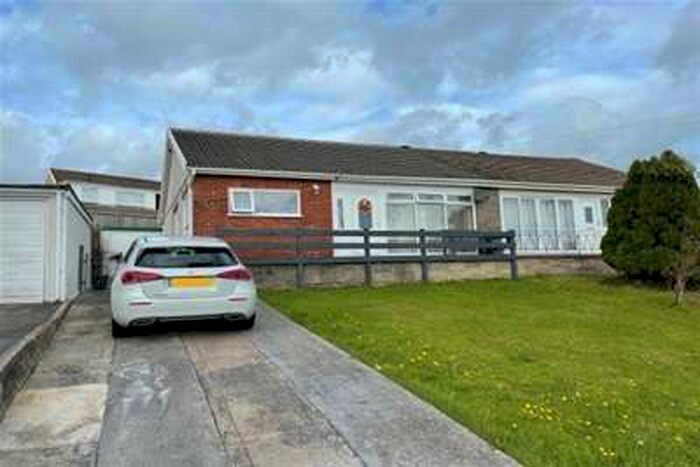 3 Bedroom House To Rent In Oaklands, Swiss Valley, Llanelli, Carmarthenshire, SA14