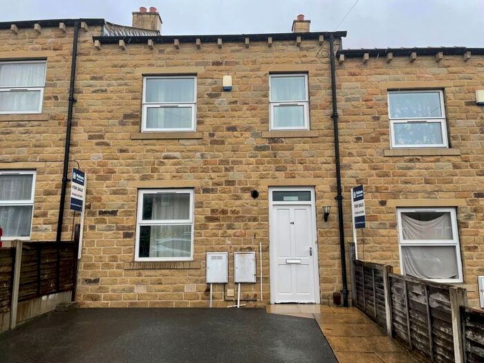 5 Bedroom Terraced House To Rent In Osborne Road, Huddersfield, HD1