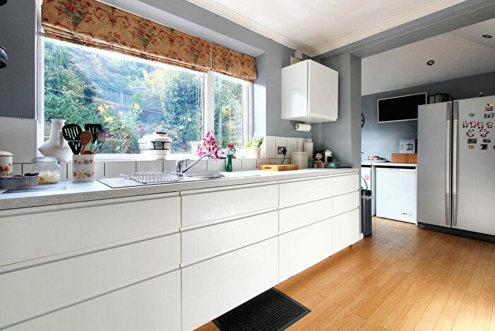2 Bedroom Semi-Detached Bungalow For Sale In Mount Nod Way, Coventry, CV5