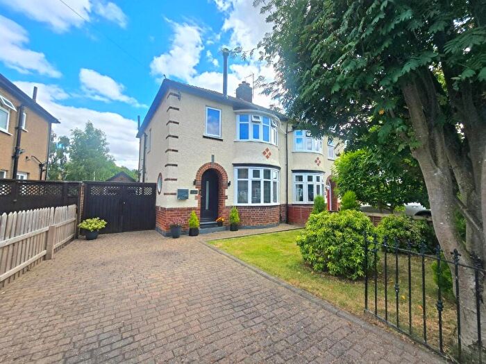 3 Bedroom Semi-Detached House For Sale In Ravensdale Road, Darlington, DL3