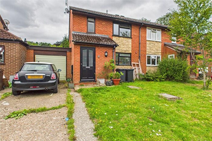 1 Bedroom Property To Rent In Medway Drive, Forest Row, East Sussex, RH18