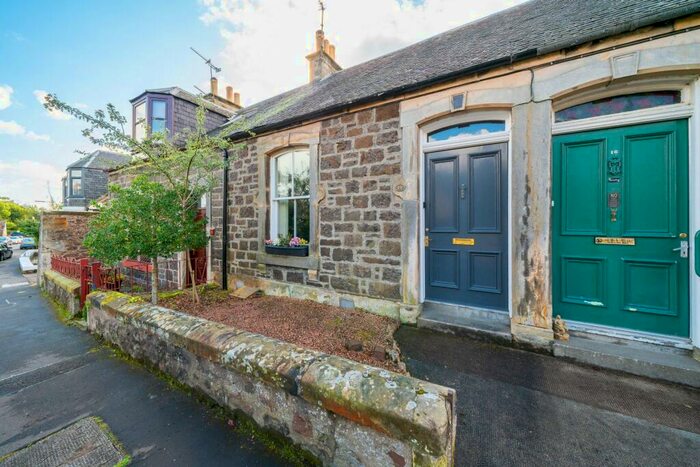 2 Bedroom Terraced House For Sale In Craig Road, Tayport, DD6