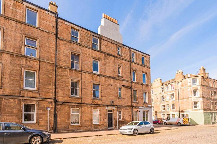 1 Bedroom Flat For Sale In Halmyre Street, Leith, EH6