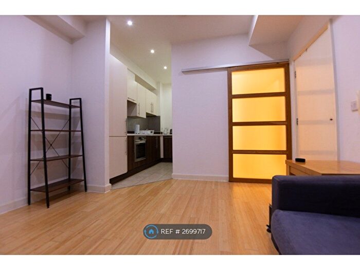 2 Bedroom Flat To Rent In Joiner Street, Manchester, M4