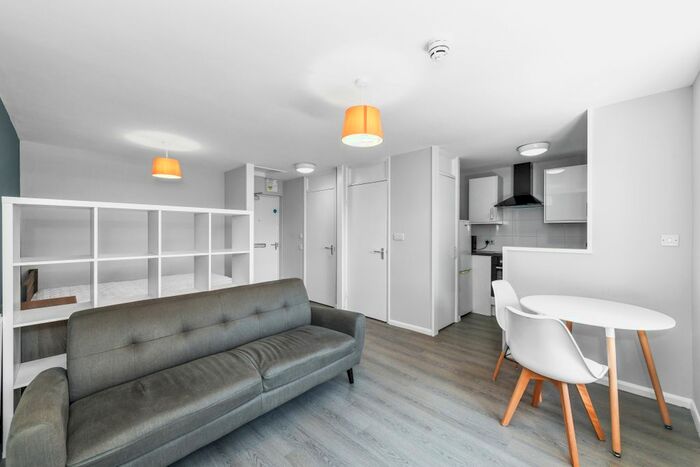 1 Bedroom Studio To Rent In Rivergreen, Clifton, Nottingham, NG11