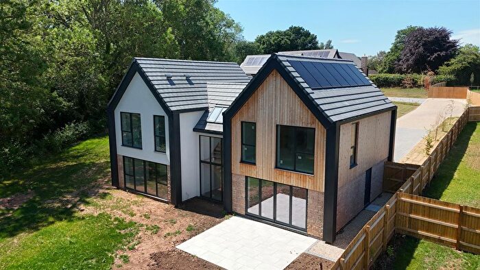 3 Bedroom Detached House For Sale In Gorsley, Ross-On-Wye, HR9