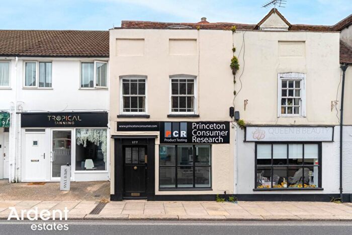 Terraced House For Sale In High Street, Maldon, CM9