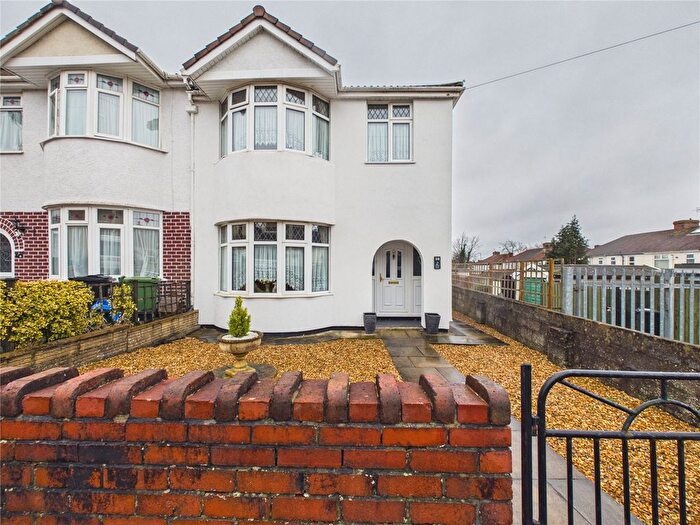 3 Bedroom End Terrace House For Sale In Elton Road, Kingswood, Bristol, BS15
