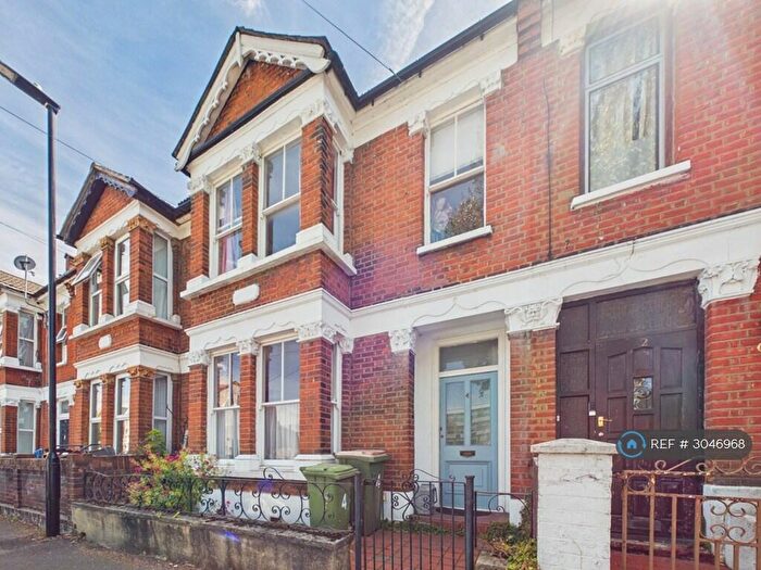 3 Bedroom Terraced House To Rent In Kingsley Road, London, E7