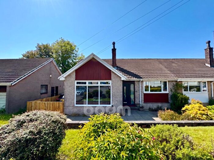 2 Bedroom Semi-Detached Bungalow For Sale In Arran Crescent, Beith, KA15