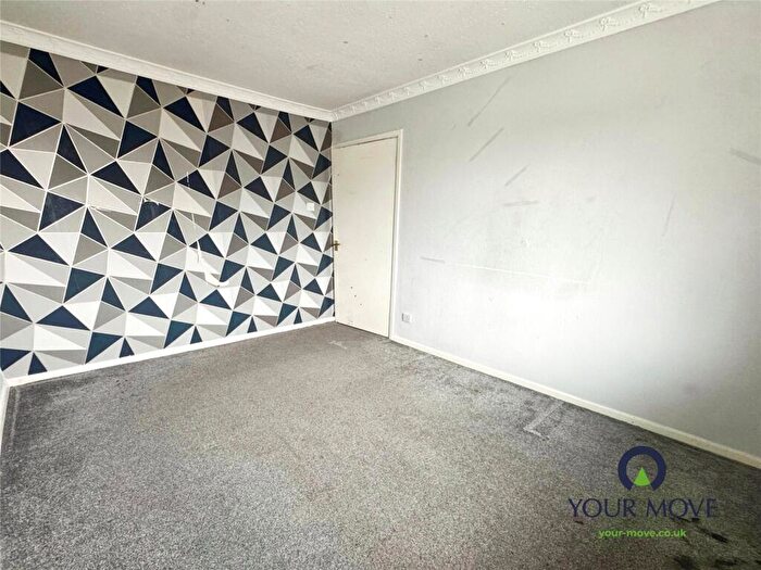 3 Bedroom Terraced House For Sale In Lord Street, Darwen, Lancashire, BB3