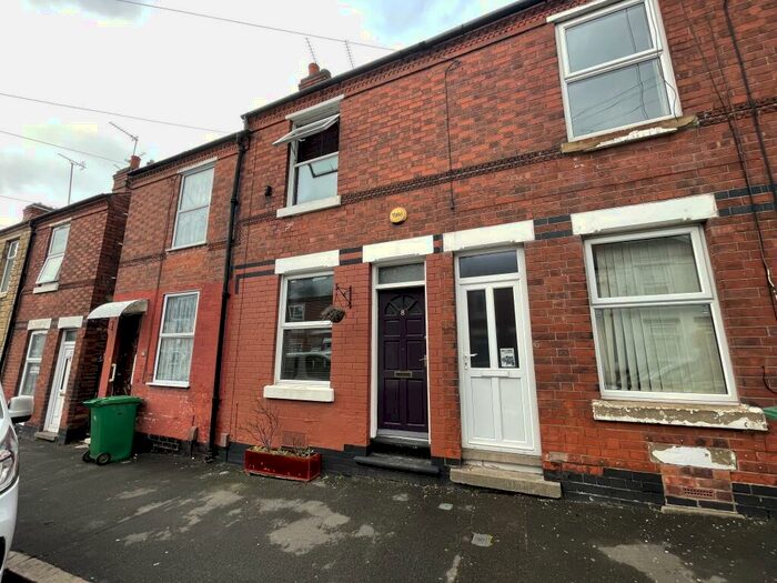 2 Bedroom Terraced House To Rent In Lichfield Road, NG2