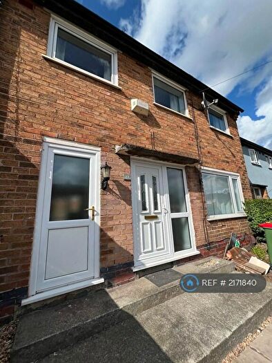 3 Bedroom Semi-Detached House To Rent In Heathfield Drive, Ribbleton, Preston, PR2