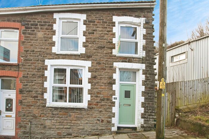 3 Bedroom End Terrace House For Sale In Graig Street, Pontygwaith, Ferndale, CF43