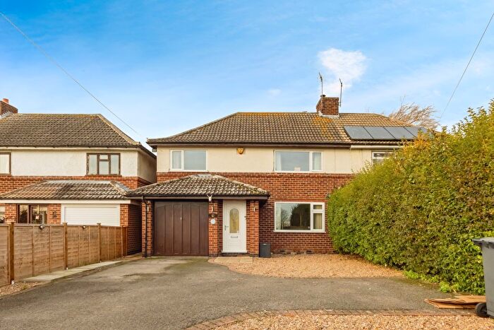 4 Bedroom Semi-Detached House For Sale In Sutton Lane, Granby, Nottinghamshire, NG13