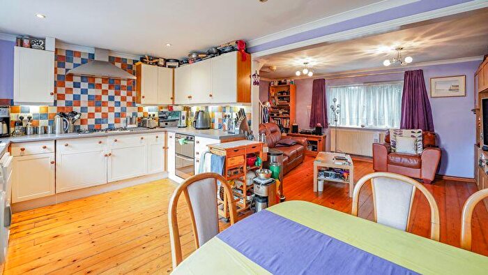 2 Bedroom End Of Terrace House For Sale In Spacious Two Bedroom Home Close To Parkland, BS48