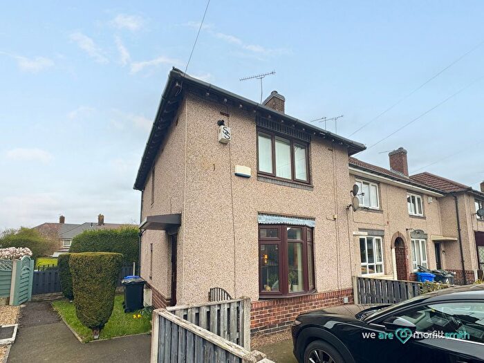 2 Bedroom End Terrace House For Sale In Hartopp Close, Sheffield, S2