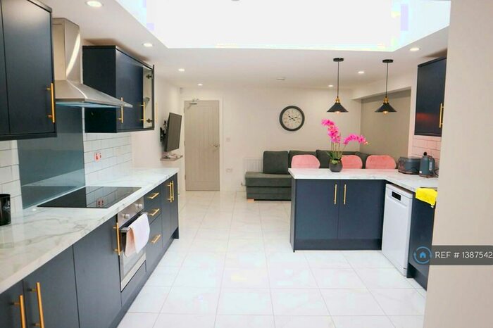 5 Bedroom Terraced House To Rent In Hugh Road, Coventry, CV3