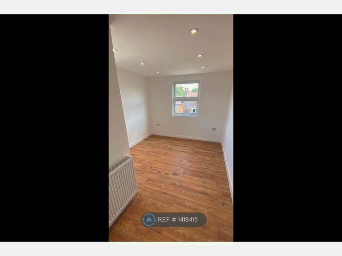 6 Bedroom Terraced House To Rent In Copleston Road, London, SE15